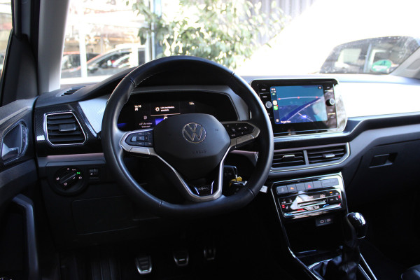 Volkswagen T-Cross TSI 115PK LIFE EDITION CARPLAY/PDC/IQ-DRIVEQ fabrieksgarantie