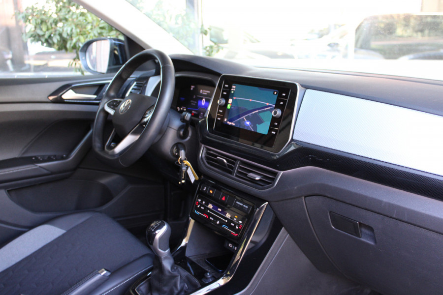 Volkswagen T-Cross TSI 115PK LIFE EDITION CARPLAY/PDC/IQ-DRIVEQ fabrieksgarantie