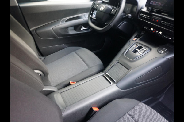 Opel Combo TECH L1 50kWh | 8 jaar garantie | navigatie | Apple Carplay | camera | digitale binnenspiegel | parkeersensoren v/a | dodehoekdetectie | bumpers in kleur | Climate Control | etc.