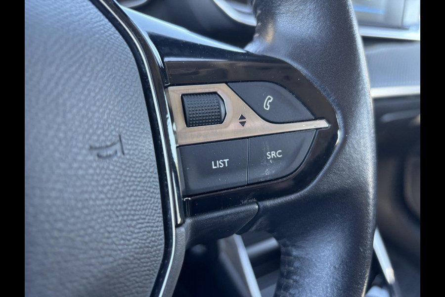 Peugeot 208 1.2 PureTech Active 75pk Navigatie | DAB+ | Parkeersensoren achter | Metaal lak | 5 deurs