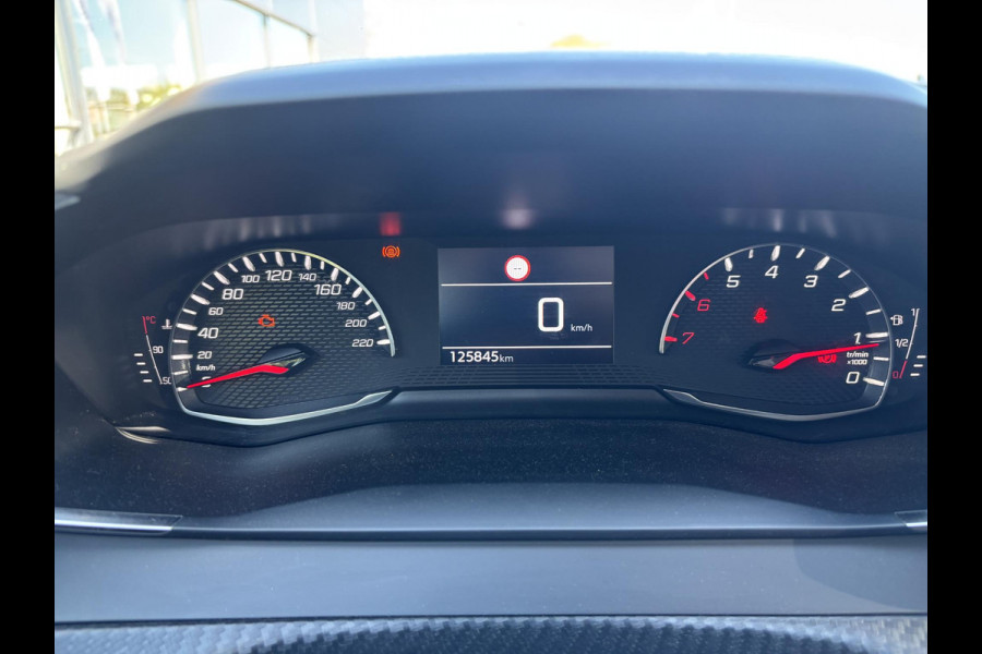 Peugeot 208 1.2 PureTech Active 75pk Navigatie | DAB+ | Parkeersensoren achter | Metaal lak | 5 deurs