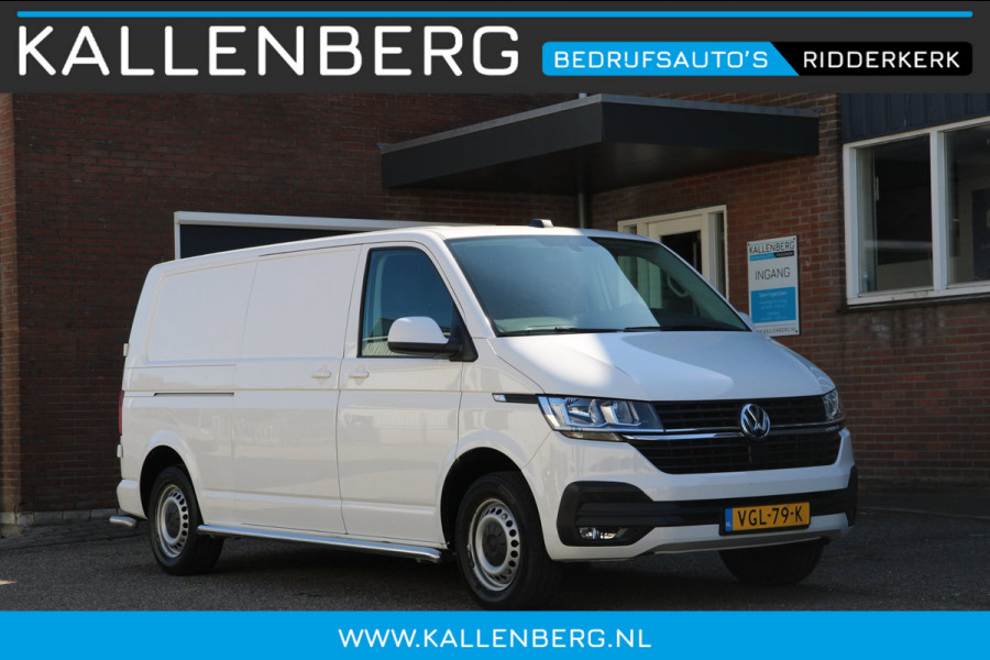 Volkswagen Transporter 2.0 TDI L2H1 150PK Comfortline / Trekhaak / App connect / 3 zits