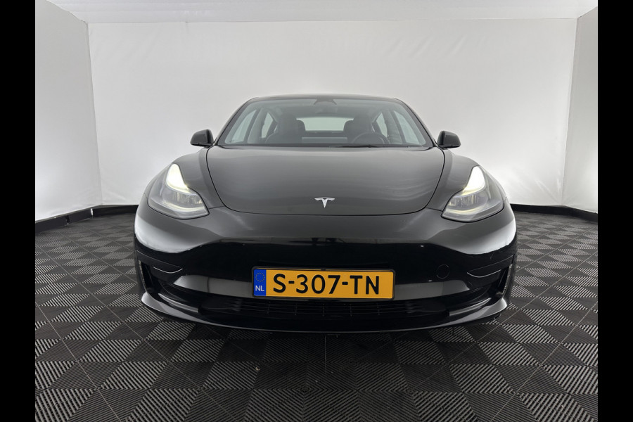 Tesla Model 3 Standard RWD Plus 60 kWh (⚠️electric motor makes a scraping noise ⚠️) [ 3-Fase-11kW ] {SOH-88%]  (INCL-BTW) Aut. *PANO | AUTOPILOT | LEATHER | KEYLESS | FULL-LED | MEMORY-PACK | TOPVIEW | DAB | CARPLAY | DIGI-COCKPIT | LANE-ASSIST | COMFORTSEATS | 19"ALU*