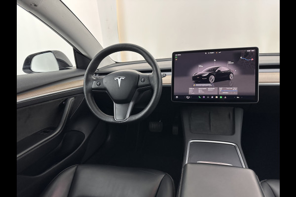 Tesla Model 3 Standard RWD Plus 60 kWh (⚠️electric motor makes a scraping noise ⚠️) [ 3-Fase-11kW ] {SOH-88%]  (INCL-BTW) Aut. *PANO | AUTOPILOT | LEATHER | KEYLESS | FULL-LED | MEMORY-PACK | TOPVIEW | DAB | CARPLAY | DIGI-COCKPIT | LANE-ASSIST | COMFORTSEATS | 19"ALU*