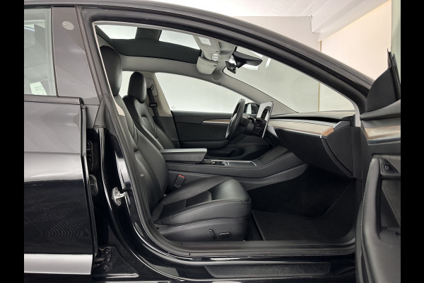 Tesla Model 3 Standard RWD Plus 60 kWh (⚠️electric motor makes a scraping noise ⚠️) [ 3-Fase-11kW ] {SOH-88%]  (INCL-BTW) Aut. *PANO | AUTOPILOT | LEATHER | KEYLESS | FULL-LED | MEMORY-PACK | TOPVIEW | DAB | CARPLAY | DIGI-COCKPIT | LANE-ASSIST | COMFORTSEATS | 19"ALU*