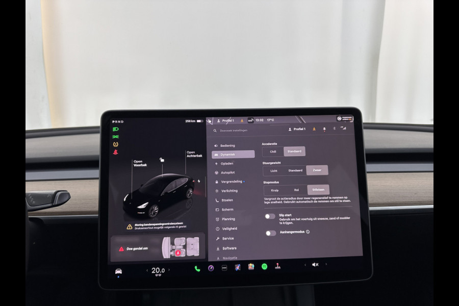 Tesla Model 3 Standard RWD Plus 60 kWh (⚠️electric motor makes a scraping noise ⚠️) [ 3-Fase-11kW ] {SOH-88%]  (INCL-BTW) Aut. *PANO | AUTOPILOT | LEATHER | KEYLESS | FULL-LED | MEMORY-PACK | TOPVIEW | DAB | CARPLAY | DIGI-COCKPIT | LANE-ASSIST | COMFORTSEATS | 19"ALU*