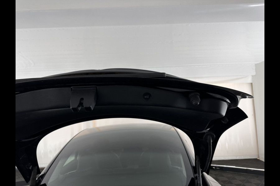 Tesla Model 3 Standard RWD Plus 60 kWh (⚠️electric motor makes a scraping noise ⚠️) [ 3-Fase-11kW ] {SOH-88%]  (INCL-BTW) Aut. *PANO | AUTOPILOT | LEATHER | KEYLESS | FULL-LED | MEMORY-PACK | TOPVIEW | DAB | CARPLAY | DIGI-COCKPIT | LANE-ASSIST | COMFORTSEATS | 19"ALU*
