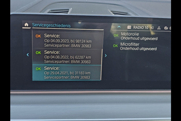 BMW 5 Serie 530e iPerformance eDrive Edition | LED | Trekhaak | Stoelverwarming | Park Assist | Leder | M-Sport stuur | LMV 20" | Zwarte hemel |