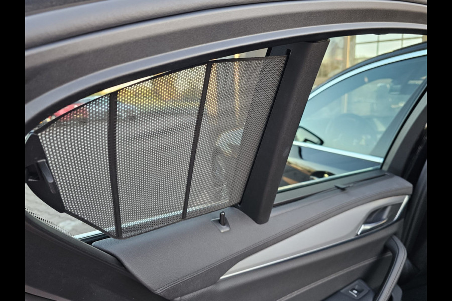 BMW 5 Serie 530e iPerformance eDrive Edition | LED | Trekhaak | Stoelverwarming | Park Assist | Leder | M-Sport stuur | LMV 20" | Zwarte hemel |