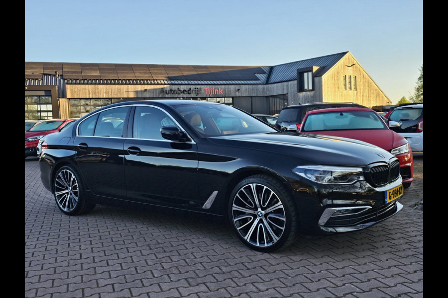 BMW 5 Serie 530e iPerformance eDrive Edition | LED | Trekhaak | Stoelverwarming | Park Assist | Leder | M-Sport stuur | LMV 20" | Zwarte hemel |
