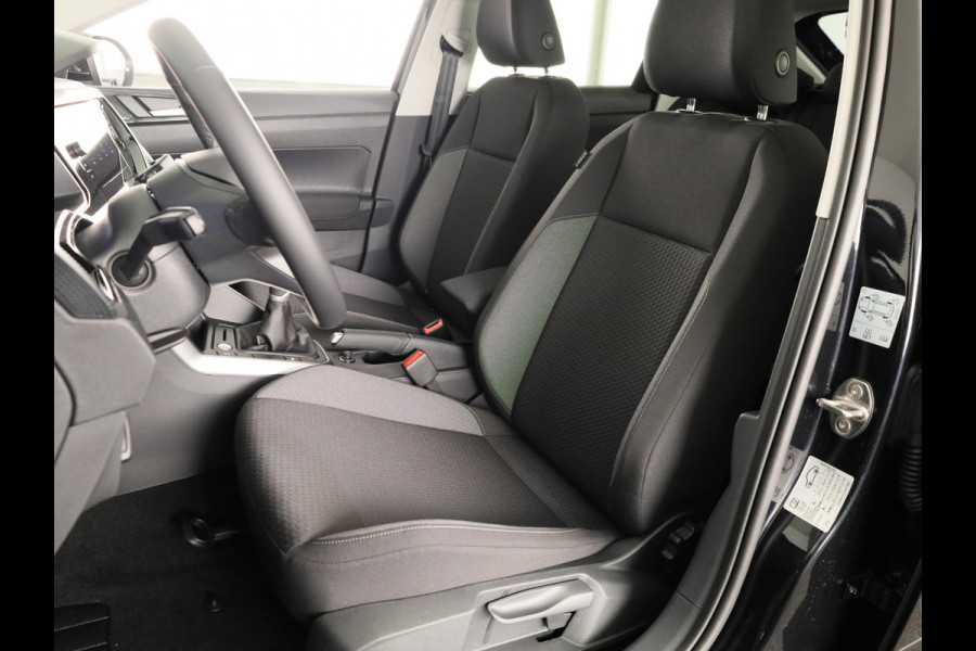 Volkswagen Taigo Life Edition 1.0 TSI 95 PK 5 versn. Hand | Climatronic | Trekhaak | Stoelverwarming | Camera |