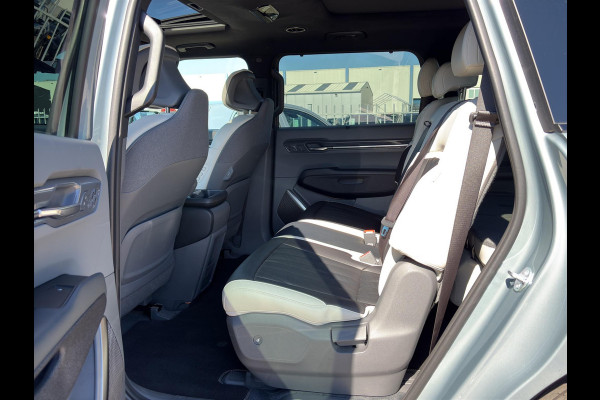 Kia EV9 GT-Line AWD 99.8 kWh 7-zits Camera | Adapt. Cruise | Pano | Meridian | Stoelverwarming & Verkoeling | Stoelmassage | Leder | 7-zits | V2L |
