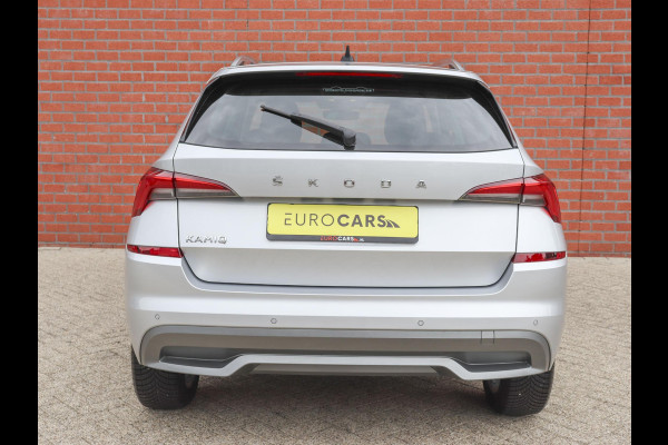 Škoda Kamiq 1.0 TSI 110pk DSG Style Navigatie Apple Carplay/Android Auto Adaptive Cruise control Parkeer sensoren Lichtmetalen Velgen