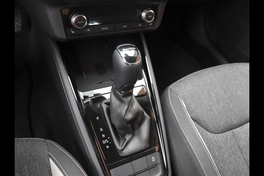 Škoda Kamiq 1.0 TSI 110pk DSG Style Navigatie Apple Carplay/Android Auto Adaptive Cruise control Parkeer sensoren Lichtmetalen Velgen