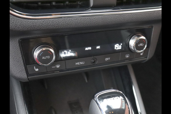 Škoda Kamiq 1.0 TSI 110pk DSG Style Navigatie Apple Carplay/Android Auto Adaptive Cruise control Parkeer sensoren Lichtmetalen Velgen