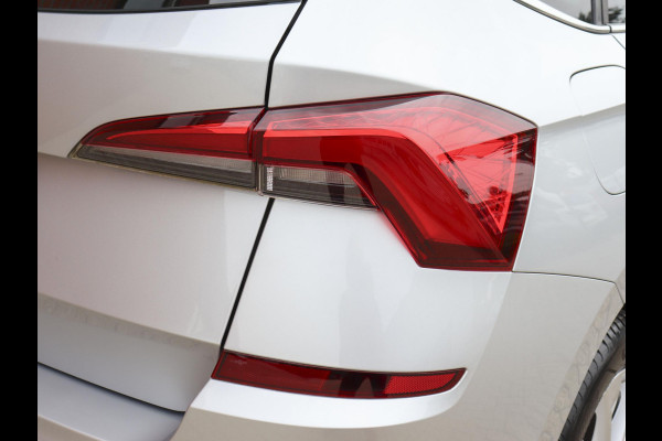 Škoda Kamiq 1.0 TSI 110pk DSG Style Navigatie Apple Carplay/Android Auto Adaptive Cruise control Parkeer sensoren Lichtmetalen Velgen