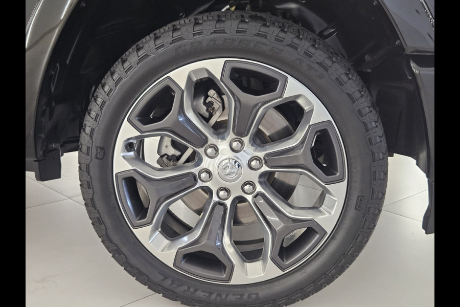 Dodge Ram Pick Up 1500 5.7 V8 4x4 Crew Cab Limited Longhorn Full Option