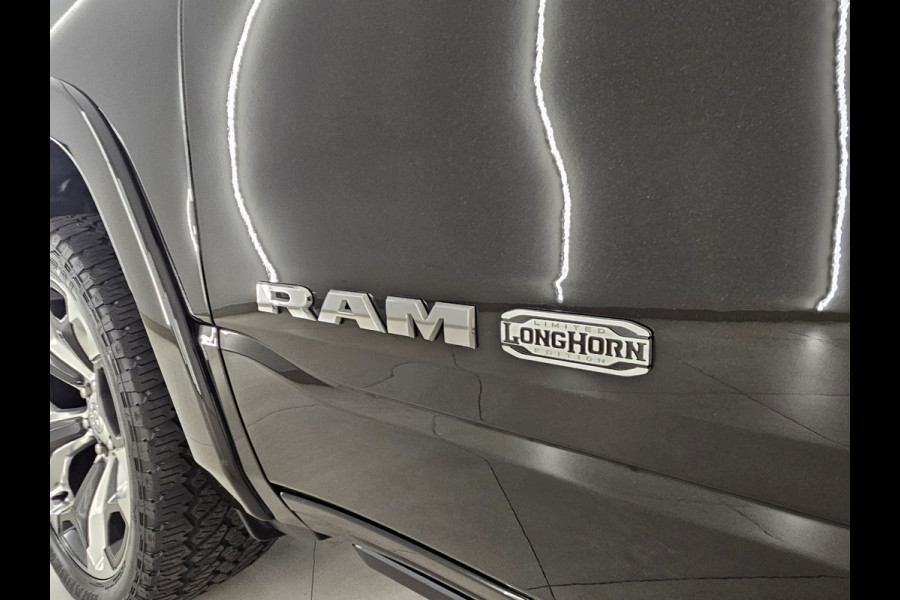 Dodge Ram Pick Up 1500 5.7 V8 4x4 Crew Cab Limited Longhorn Full Option
