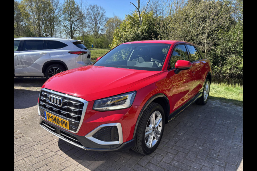 Audi Q2 35 TFSI S Edition 150pk | Automaat | Afneembare Trekhaak | Stoelverwarming | Navigatie | Climate control