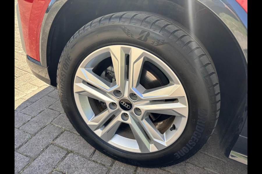 Audi Q2 35 TFSI S Edition 150pk | Automaat | Afneembare Trekhaak | Stoelverwarming | Navigatie | Climate control