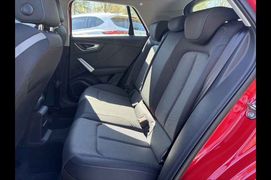 Audi Q2 35 TFSI S Edition 150pk | Automaat | Afneembare Trekhaak | Stoelverwarming | Navigatie | Climate control