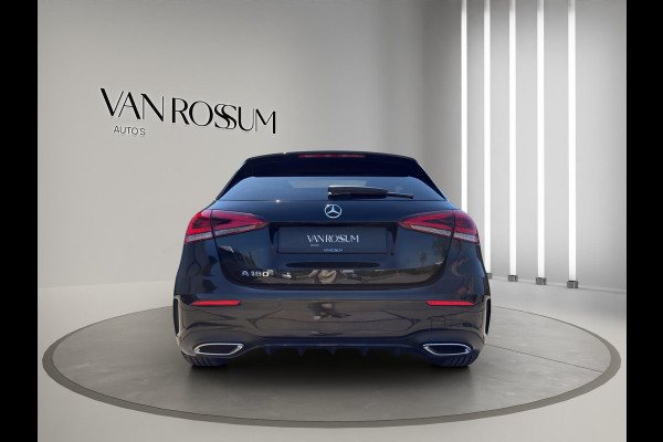 Mercedes-Benz A-Klasse 180 Business Solution AMG Pano | Stoelverwarming | 19 "| Parksensors V+A | Widescreen | Led | Camera |