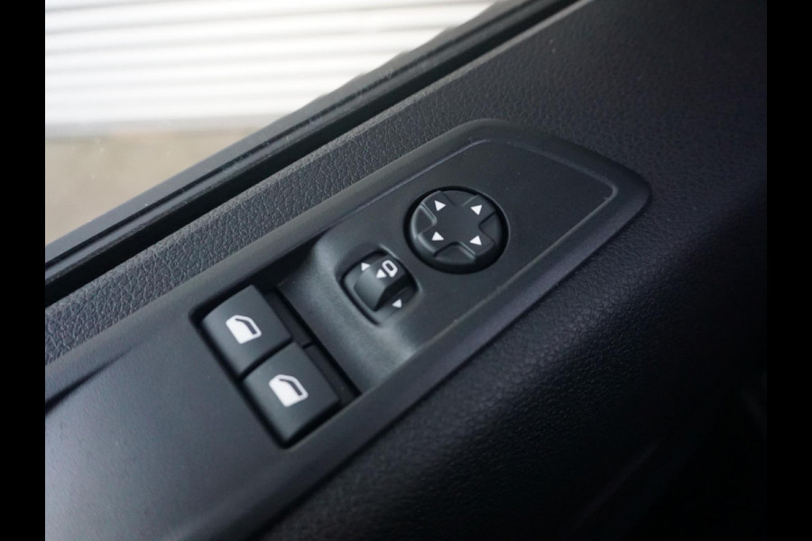 Opel Vivaro Electric L3 75 kWh | STX Sport | Lederen bekleding | Spoilerpakket | 18 inch Lichtmetalen velgen | Rondom Camera's | Mooiste bus van NL (!)