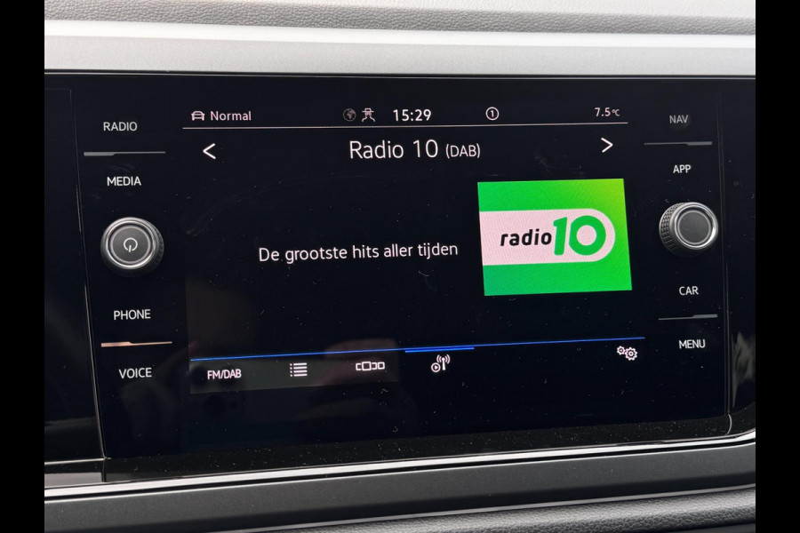 Volkswagen Taigo 1.0 TSI R-Line | Camera | Adaptive Cruise | Automaat | Climate Control | Navigatie