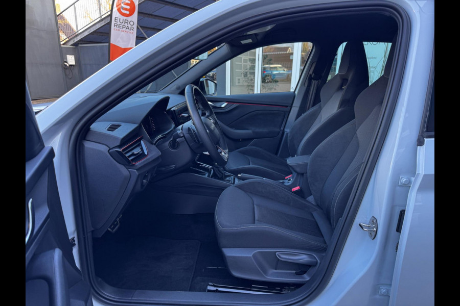 Škoda Kamiq 1.5 TSI 150 PK ACT Sport Business | Trekhaak | Camera | Carplay | Stoelverwarming | Climate Control | Automaat