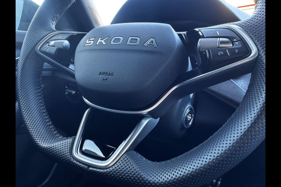 Škoda Kamiq 1.5 TSI 150 PK ACT Sport Business | Trekhaak | Camera | Carplay | Stoelverwarming | Climate Control | Automaat
