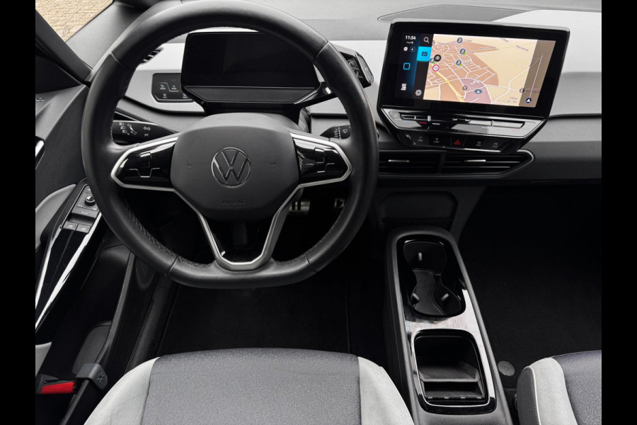 Volkswagen ID.3 Pro S 77 kWh | 92% SOH | Camera | NL-Auto | Stoelverwarming | Navigatie | Parkeersensoren