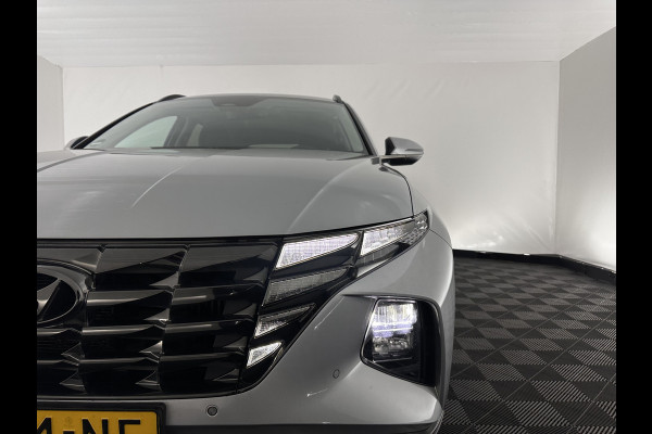 Hyundai Tucson 1.6 T-GDI HEV Comfort Smart (INCL-BTW) *FULL-LED | ADAPTIVE-CRUISE | HEATED-COMFORTSEATS | KEYLESS | CAMERA | DIGI-COCKPIT | PRIVACY-GLASS | SHIFTPADDLES | ECC | PDC | 17''ALU*