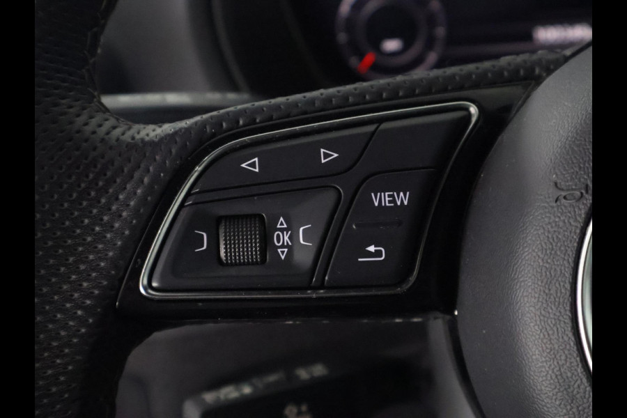 Audi Q2 30 TFSI S Edition | Digitale Cockpit | Stoel Verwarming | Achteruitrij Camera |