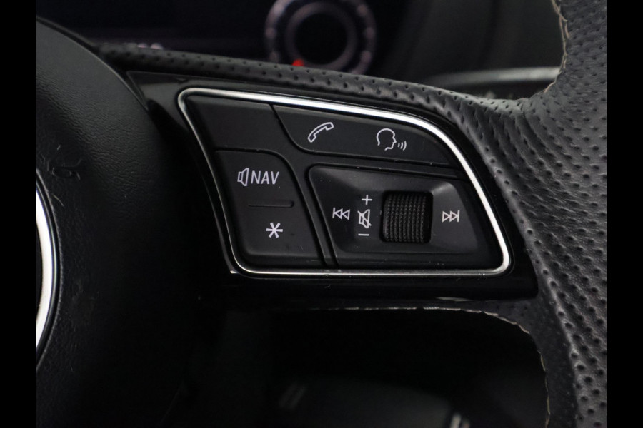 Audi Q2 30 TFSI S Edition | Digitale Cockpit | Stoel Verwarming | Achteruitrij Camera |