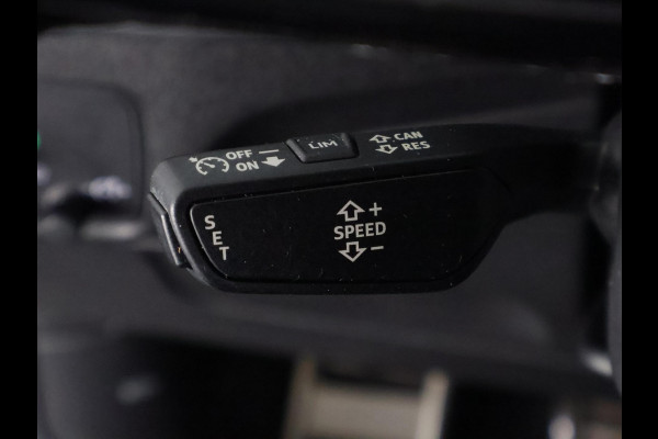 Audi Q2 30 TFSI S Edition | Digitale Cockpit | Stoel Verwarming | Achteruitrij Camera |