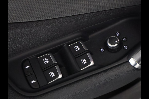 Audi Q2 30 TFSI S Edition | Digitale Cockpit | Stoel Verwarming | Achteruitrij Camera |