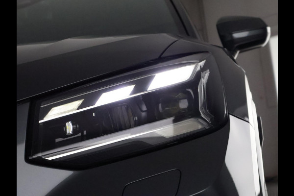 Audi Q2 30 TFSI S Edition | Digitale Cockpit | Stoel Verwarming | Achteruitrij Camera |