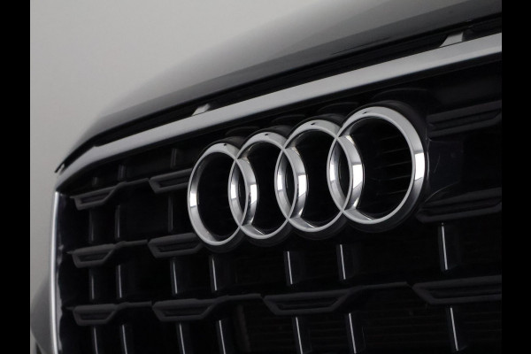 Audi Q2 30 TFSI S Edition | Digitale Cockpit | Stoel Verwarming | Achteruitrij Camera |