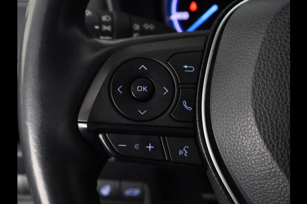 Toyota RAV4 2.5 Hybrid AWD Bi-Tone | 1650 KG trekgewicht | Trekhaak | Parkeersensoren | Apple Carplay & AndroidAUTO | Adapt.Cruise Control |