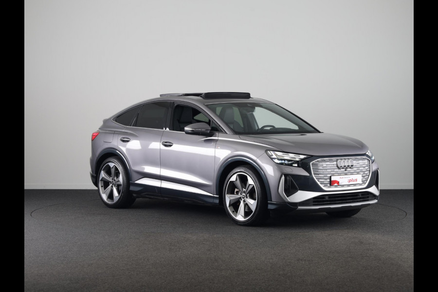 Audi Q4 Sportback e-tron 50 quattro S edition 77 kWh 299pk | SOH 94% | Panoramadak | Matrix | Sonos Audio 21 inch Lichtmetalen velgen | Sportstoelen |
