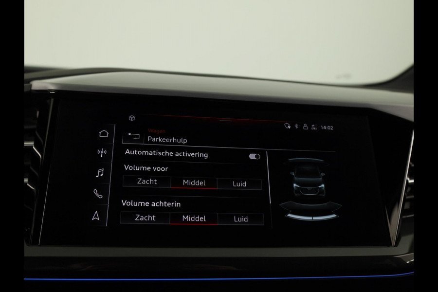 Audi Q4 Sportback e-tron 50 quattro S edition 77 kWh 299pk | SOH 94% | Panoramadak | Matrix | Sonos Audio 21 inch Lichtmetalen velgen | Sportstoelen |