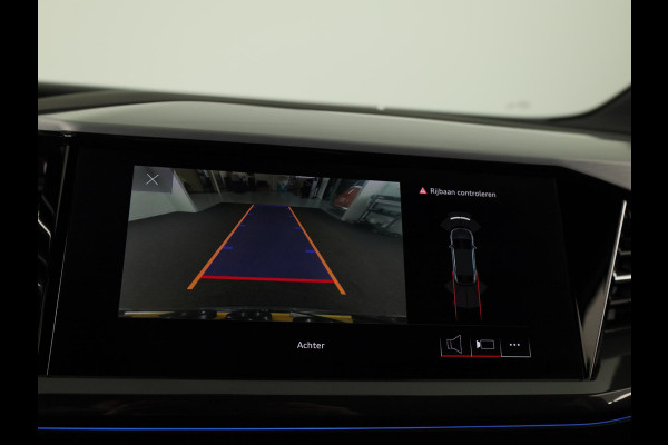 Audi Q4 Sportback e-tron 50 quattro S edition 77 kWh 299pk | SOH 94% | Panoramadak | Matrix | Sonos Audio 21 inch Lichtmetalen velgen | Sportstoelen |
