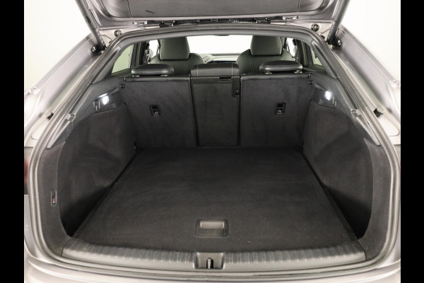 Audi Q4 Sportback e-tron 50 quattro S edition 77 kWh 299pk | SOH 94% | Panoramadak | Matrix | Sonos Audio 21 inch Lichtmetalen velgen | Sportstoelen |