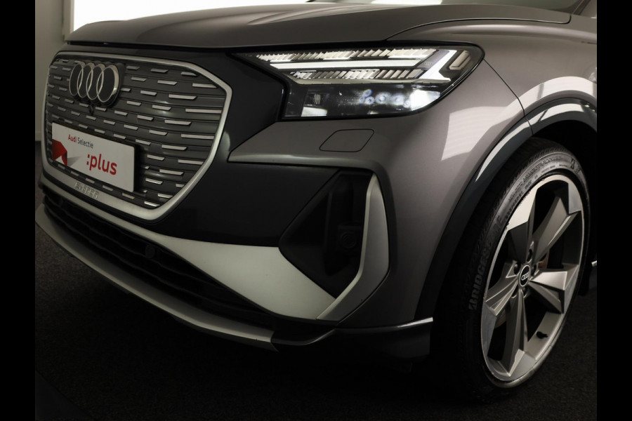 Audi Q4 Sportback e-tron 50 quattro S edition 77 kWh 299pk | SOH 94% | Panoramadak | Matrix | Sonos Audio 21 inch Lichtmetalen velgen | Sportstoelen |