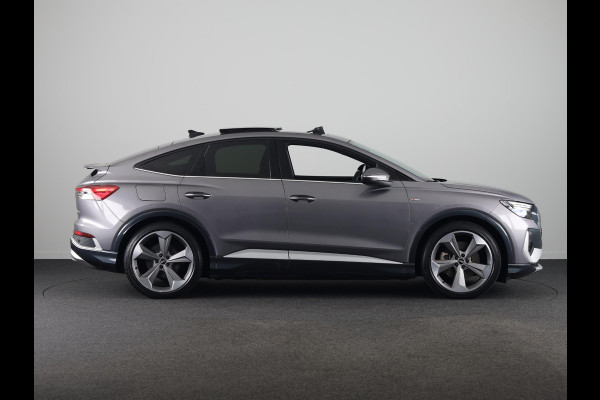 Audi Q4 Sportback e-tron 50 quattro S edition 77 kWh 299pk | SOH 94% | Panoramadak | Matrix | Sonos Audio 21 inch Lichtmetalen velgen | Sportstoelen |