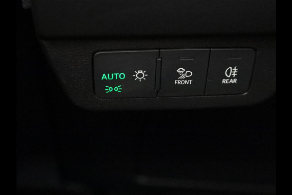 Audi Q4 Sportback e-tron 50 quattro S edition 77 kWh 299pk | SOH 94% | Panoramadak | Matrix | Sonos Audio 21 inch Lichtmetalen velgen | Sportstoelen |