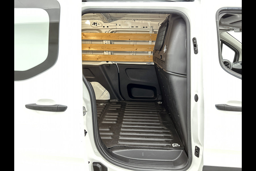 Peugeot Partner 1.2 Benzine 111PK Euro6 Premium / Airco / Navigatie / Cruise-ctr. / Schuifdeur + Raam / Radio multimedia / Apk nieuw