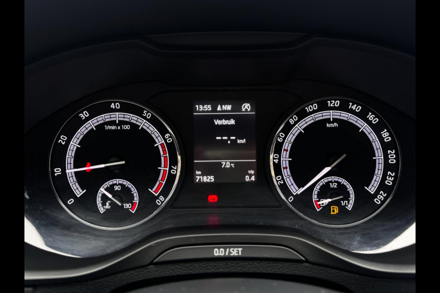 Škoda Karoq 1.0 TSI Style | Navigatie | Climate Control | Parkeersensoren | 1e Eigenaar