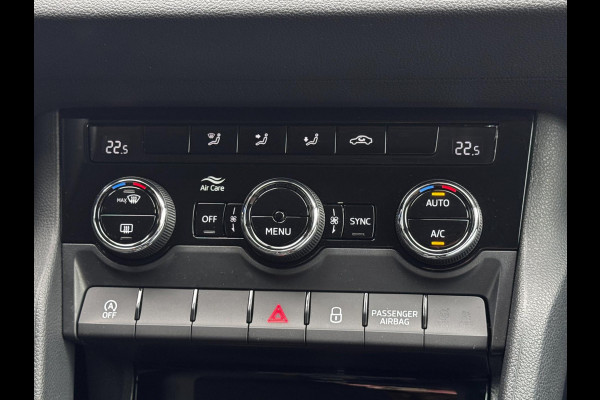 Škoda Karoq 1.0 TSI Style | Navigatie | Climate Control | Parkeersensoren | 1e Eigenaar