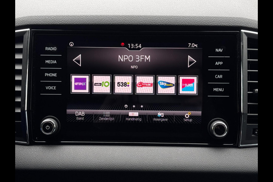 Škoda Karoq 1.0 TSI Style | Navigatie | Climate Control | Parkeersensoren | 1e Eigenaar